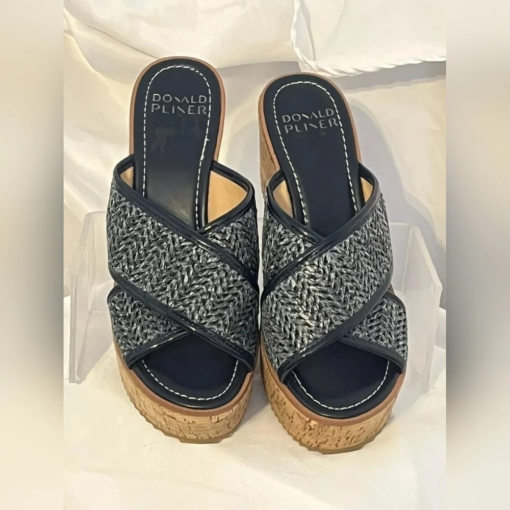 Donald J. Pliner Ilonar Navy Raffia Platform Sandals - Size 10